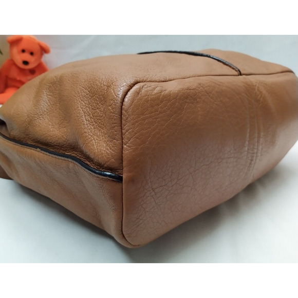 Calvin Klein Brown Tan Leather Zipper Closure Crossbody Shoulder Bag - Picture 16 of 16